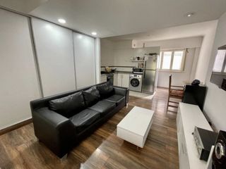 JOSE LEON CABEZON 2900, VENTA AMB Y MEDIO