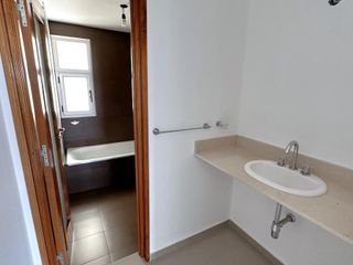 Departamento en venta - 2 dormitorios 1 baño - 85mts2 - cochera - La Plata
