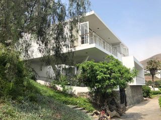 Foto 1 de VENTA ó ALQUILER DE CASA DE PLAYA EN ANCON - PLAYA HERMOSA