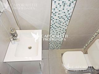Venta De Duplex De 3 Ambientes Con Cochera Y Patio En Bernal Tipo Casa