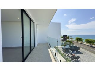 Foto 17 de DUPLEX MODERNO VISTA AL MAR EN URB CIUDAD DEL MAR, MANTA