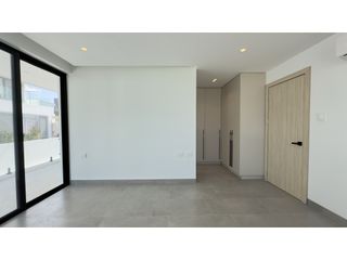 Foto 11 de DUPLEX MODERNO VISTA AL MAR EN URB CIUDAD DEL MAR, MANTA
