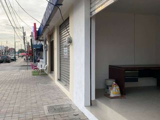 Alquilo local comercial en Manta zona centro de la ciudad