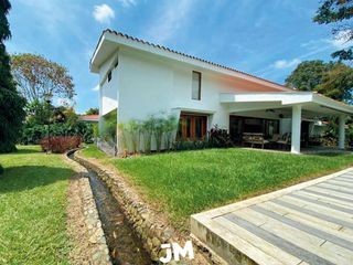Foto 1 de casa en venta en pance. Cod V9435