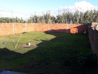 Foto 17 de LATORRE PROP. VENDE CHALET DE 5 AMBIENTES CON HERMOSO PARQUE -