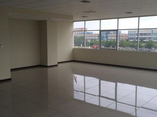 Foto 8 de VENDO OFICINA ESQUINERA EN EDIFICIO XIMA SAMBORONDON