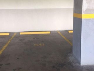 Foto 4 de VENDO OFICINA ESQUINERA EN EDIFICIO XIMA SAMBORONDON