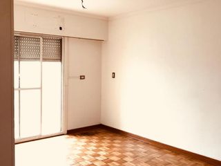 Departamento en venta - 2 Dormitorios 1 Baño - 65Mts2 - Quilmes