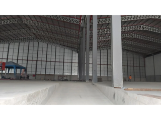 Foto 1 de en Via Daule Alquilo Bodega 8.788 m²
