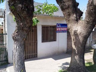 Foto 1 de Casa PH en venta en Gregorio de Laferrere