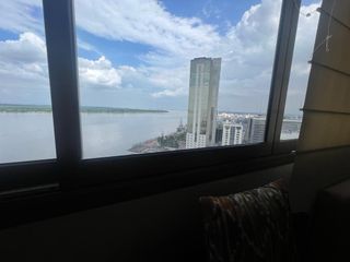 Foto 19 de VENTA DEPARTAMENTO MALECON  VISTA AL RIO (GI)