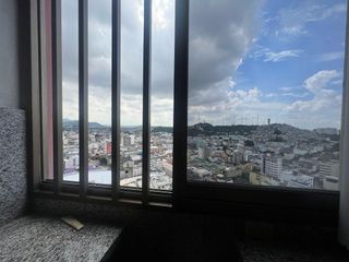 Foto 13 de VENTA DEPARTAMENTO MALECON  VISTA AL RIO (GI)