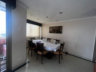 Foto 15 de VENTA DEPARTAMENTO MALECON  VISTA AL RIO (GI)