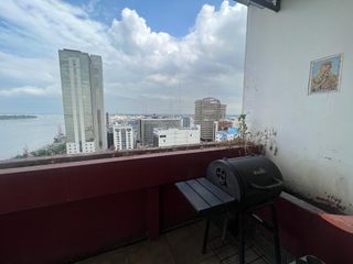 Foto 17 de VENTA DEPARTAMENTO MALECON  VISTA AL RIO (GI)