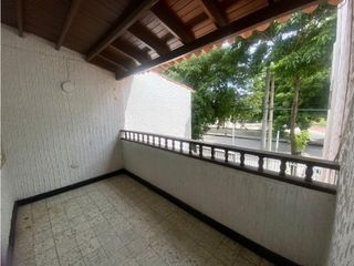 Foto 1 de SE ARRIENDA CASA DE 230 M2 PARA USO COMERCIAL EN SANTA MARTA