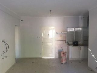 PH en venta - 1 Dormitorio 1 Baño 1 Cochera - 80 mts2 - La Plata