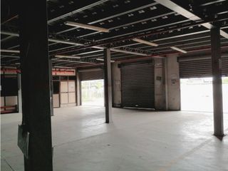 Foto 2 de Via Daule se alquilo bodega de 6500 m2 con andenes