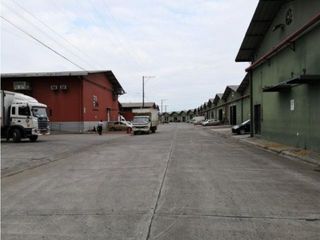 Foto 3 de Via Daule se alquilo bodega de 6500 m2 con andenes