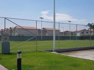 Foto 20 de Venta de Casa esquinera  Modelo Acuarela en Urb. Casa Laguna,cerca riocentro Dorado- Vía a Samborondon