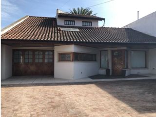 Casa - Chalet en Venta en Los Pinares