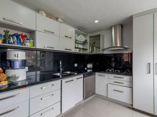 Foto 7 de apartamento en venta en ciudad jardín norte. Cod V16306
