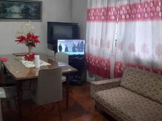 Departamento en Venta- 2 Ambientes- Al Frente- Planta Baja- Monserrat