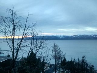 Foto 3 de Amantes de la Vista. Departamento en PH reciclado a nuevo con la mejor vista de Bariloche