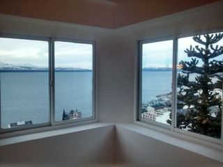Foto 8 de Amantes de la Vista. Departamento en PH reciclado a nuevo con la mejor vista de Bariloche