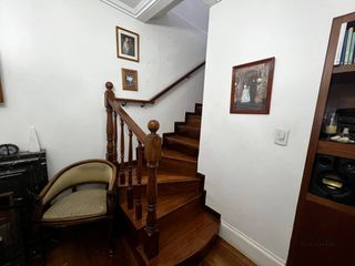 Chalet en venta de 4 dormitorios c/ cochera en Isidro Casanova