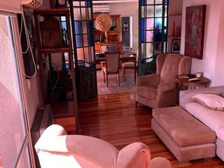 Piso 4 ambientes en 2 plantas con 2 cocheras en venta y alquiler - Quilmes centro