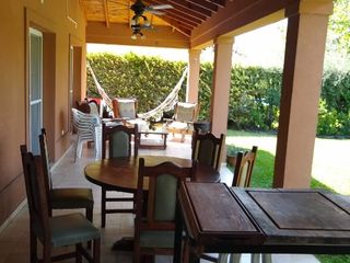 Foto 5 de Chalet en alquiler en Acacias Blancas