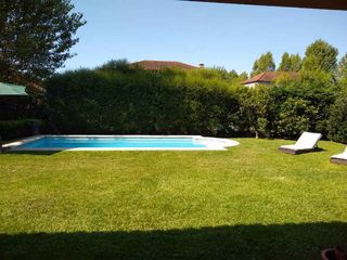 Foto 2 de Chalet en alquiler en Acacias Blancas