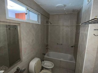 Foto 29 de VENTA DPTO 3 AMBIENTES CON DEPENDENCIA DE SERVICIO. QUILMES CENTRO