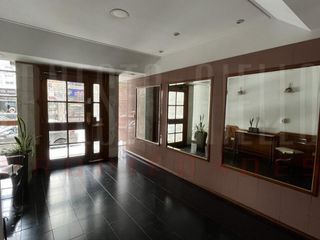 Foto 2 de VENTA DPTO 3 AMBIENTES CON DEPENDENCIA DE SERVICIO. QUILMES CENTRO