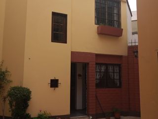 Foto 4 de EXCELENTE CASA EN CONDOMINIO SAN BORJA LISTA PARA HABITAR