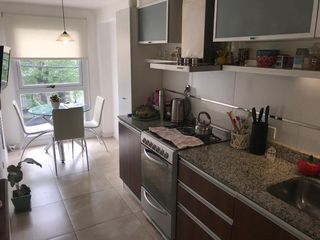 Foto 1 de Departamento - Banfield Oeste