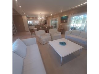 Foto 6 de COSTA ESMERALDA - RESIDENCIAL I 404 - ALQUILER