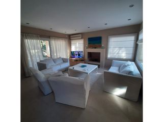 Foto 5 de COSTA ESMERALDA - RESIDENCIAL I 404 - ALQUILER