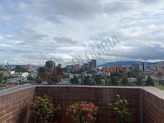 Vendo amplio apartamento en Bogotá- La Castellana