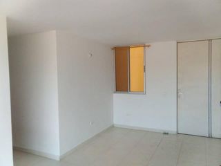 Foto 11 de apartamento en arriendo en prados del este. Cod A10408