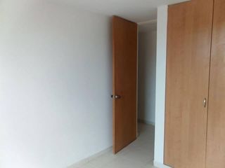 Foto 15 de apartamento en arriendo en prados del este. Cod A10408
