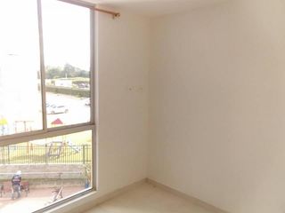 Foto 3 de apartamento en arriendo en prados del este. Cod A10408