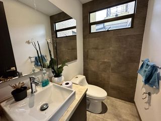 Foto 4 de casa en venta en canelon. Cod V5145