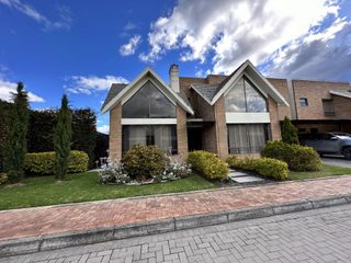 Foto 2 de casa en venta en canelon. Cod V5145