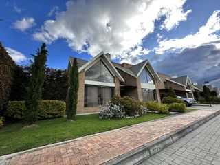 Foto 3 de casa en venta en canelon. Cod V5145
