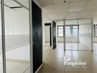Foto 10 de oficina en arriendo en centro internacional. Cod A206