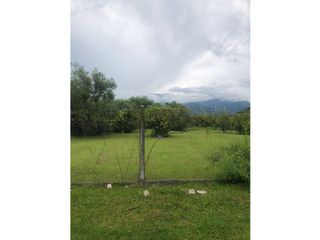 Foto 1 de VENTA DE TERRENO EN CAMPO QUIJANO