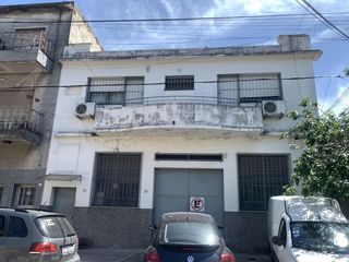 Foto 10 de Excelente establecimiento de 335 m2 cubiertos, Villa Lynch