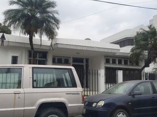 Foto 1 de Casa en Venta Urdesa