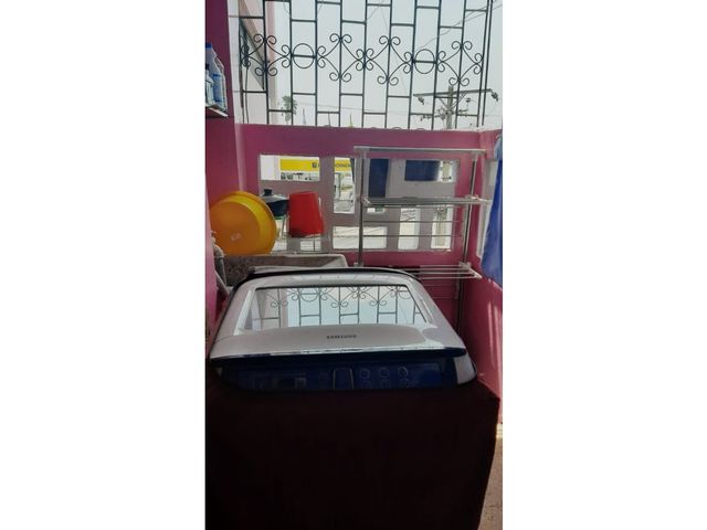 SE VENDE DEPARTAMENTO ESQUINERO EN BLOQUE DEL CENTENARIO